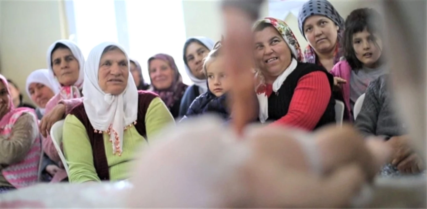Tikav ile Akfen Yenilenebilir Enerji\'den Bin 500 Kadına Sağlık Eğitimi