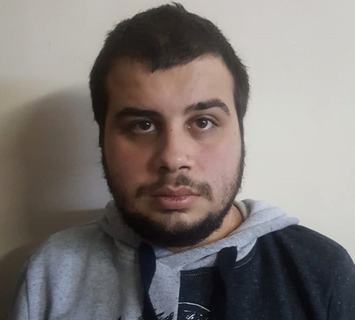 Ukrayna\'da 2 öğrenciyi öldürdüğü iddia edilen kişi yakalandı