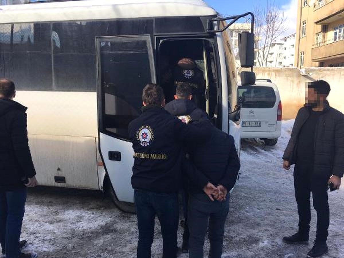 Yılbaşında Bastıkları Gece Kulubünde 1 Kişiyi Öldüren 7 Şüpheli Tutuklandı