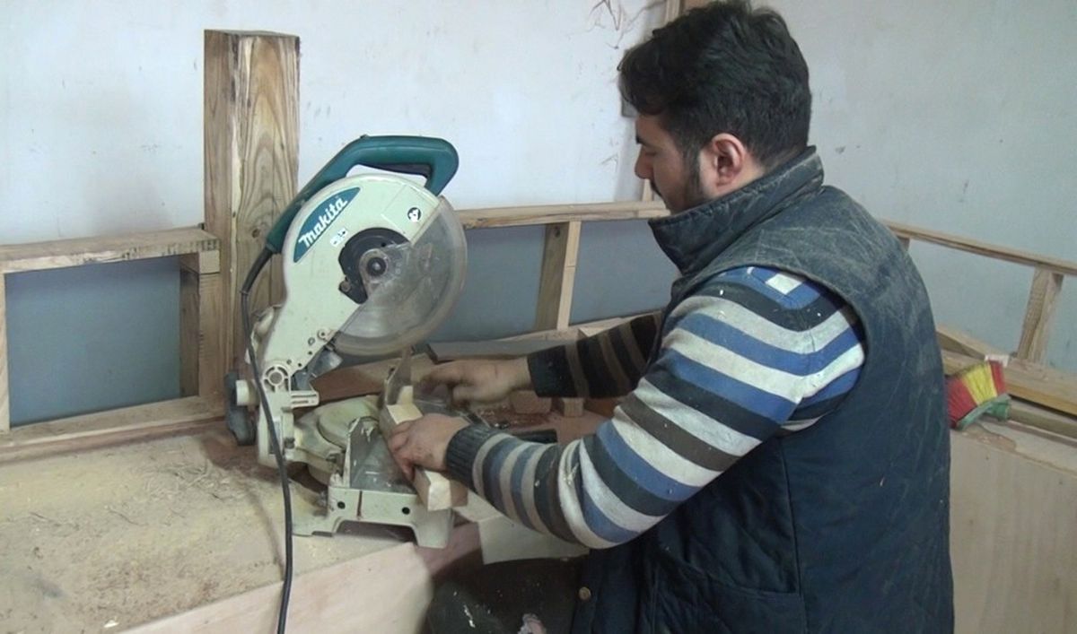2 Yıl Önce Kurduğu Ahşap Tekne Atölyesinde Siparişlere Yetişemiyor
