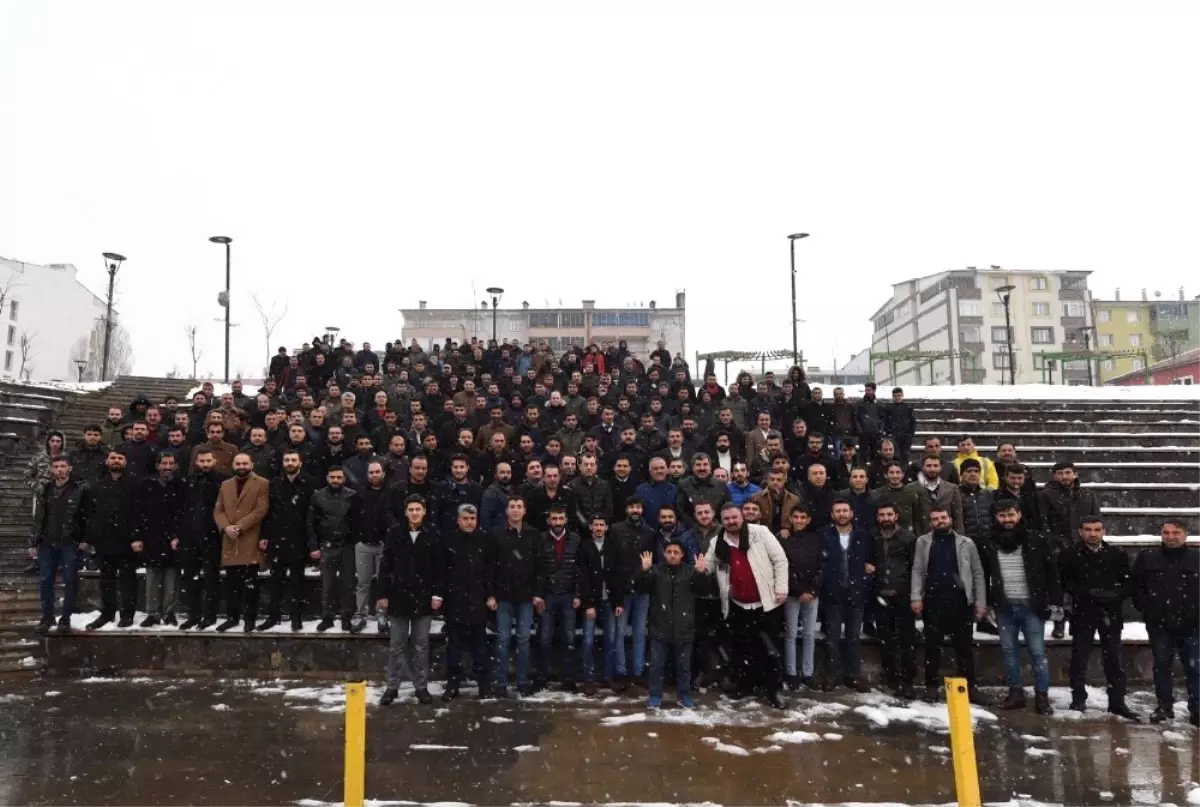 Başkan Asya Gönüllü Sandık Görevlileri ile Bir Araya Geldi