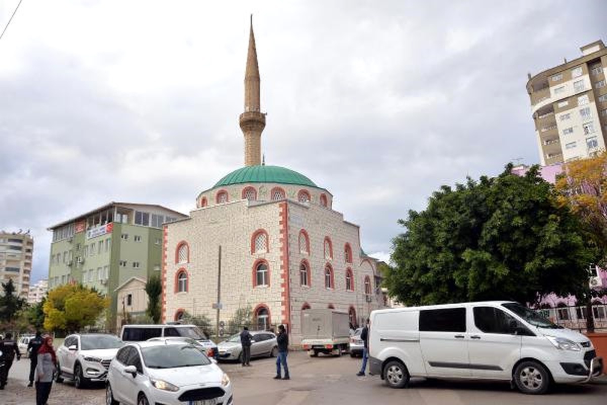 Cami Önündeki Silahlı Kavgayla İlgili 9 Gözaltı