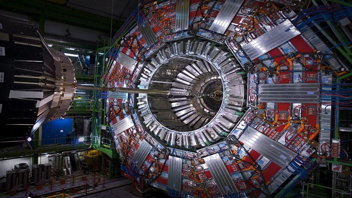 Cern\'deki Parçacık Hızlandırıcıdan Toplanan Verilerin %1\'inden Daha Azı İşlenebiliyor.