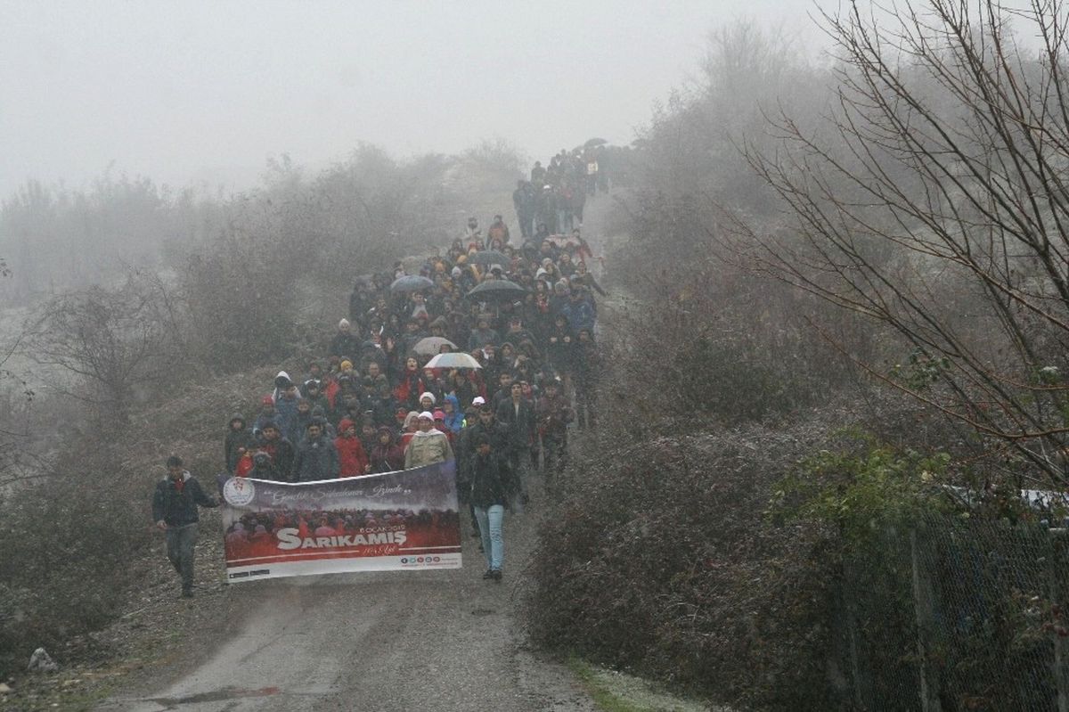 Devrek\'te Sarıkamış Şehitlerini Anma Yürüyüşü Düzenlendi