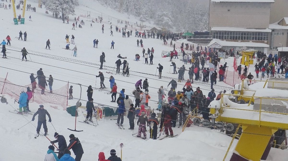 Eksi 17 Dereceye Rağmen Akın Ettiler