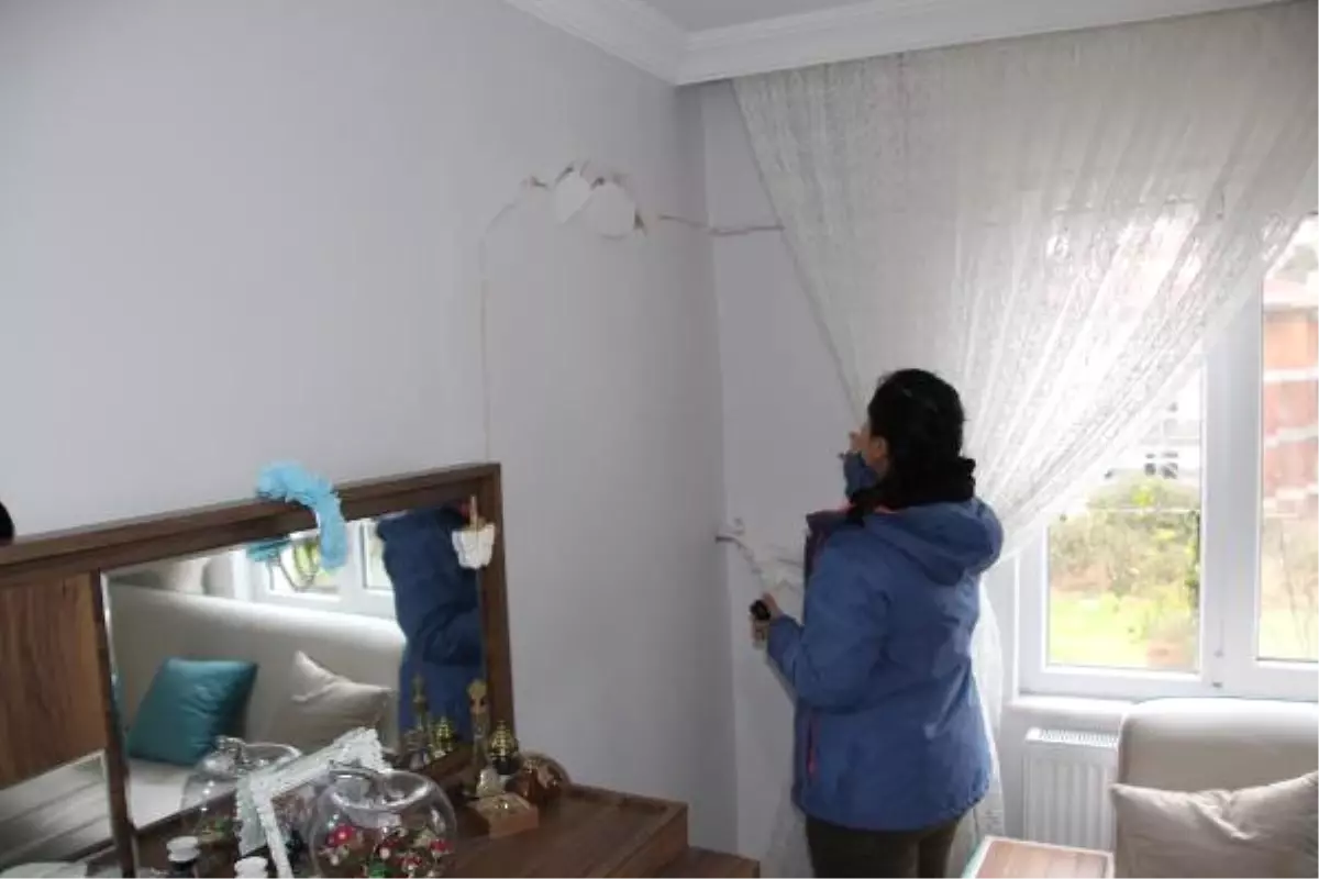 Ereğli\'de, Binadaki Çatlak Nedeniyle Tahliye Kararı