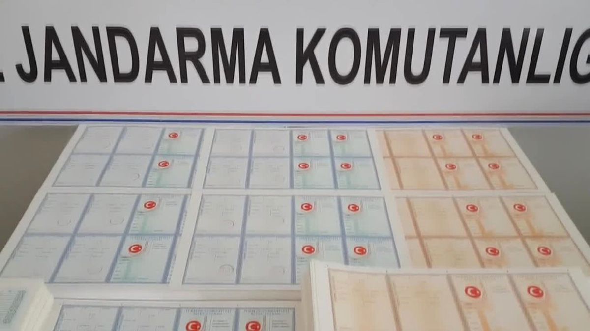 Evini Matbaaya Çeviren Sahteci, Jandarma Ekiplerince Yakalandı