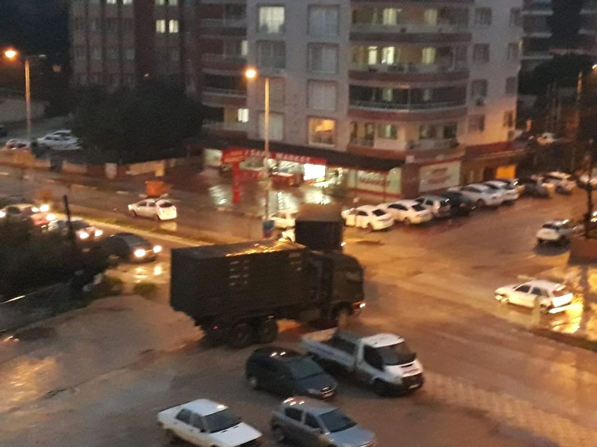 Hatay\'dan Urfa Sınırına Mühimmat Sevkiyatı