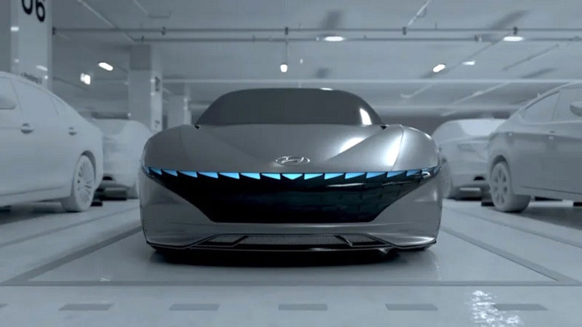Hyundai, Aşırı Teknolojik Konsept Otomobili Le Fil Rouge\'a Yeni Özellikler Ekledi (Video)