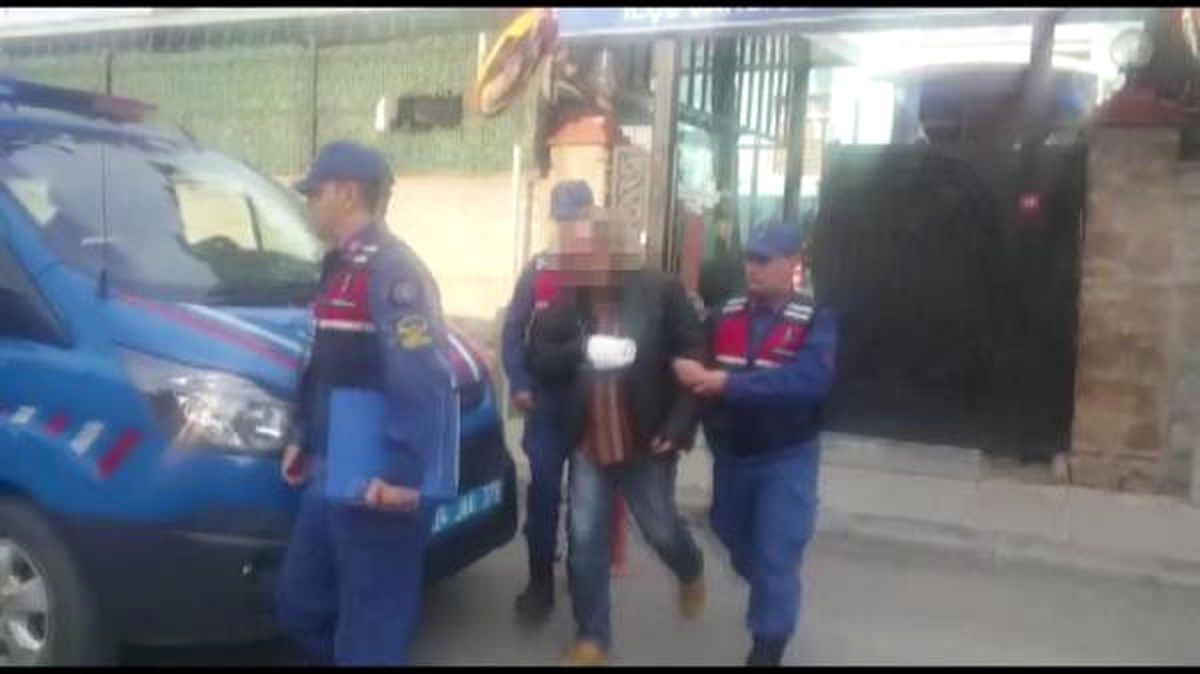 Jandarmadan "Sahte Belgeci"Ye Operasyon