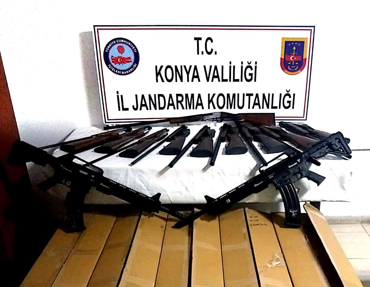 Konya\'da Kaçak Silah Operasyonu
