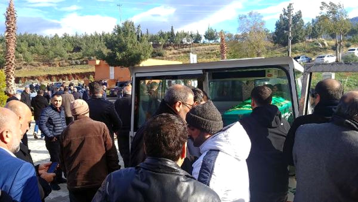 Minik Mertcan, Gözyaşlarıyla Toprağa Verildi