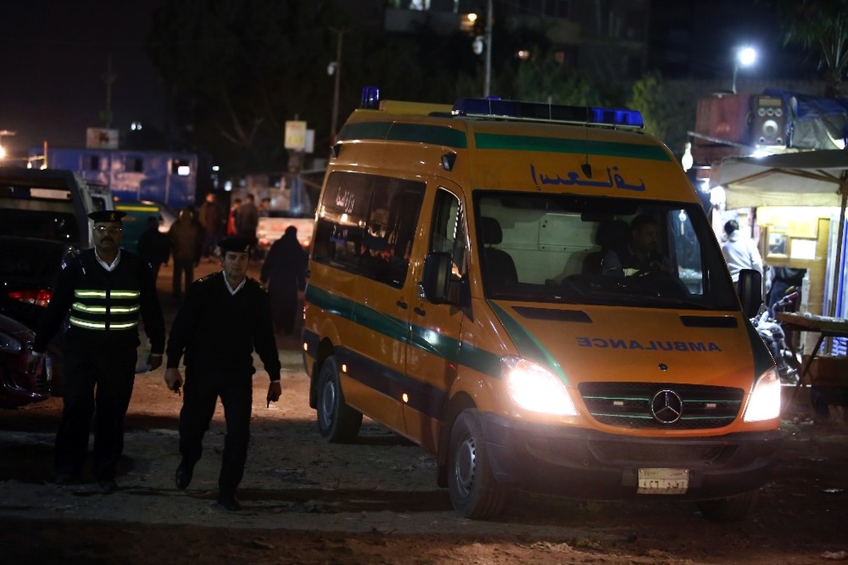 Mısır\'da Kilise Yakınlarında El Yapımı Bomba Patladı: 1 Ölü