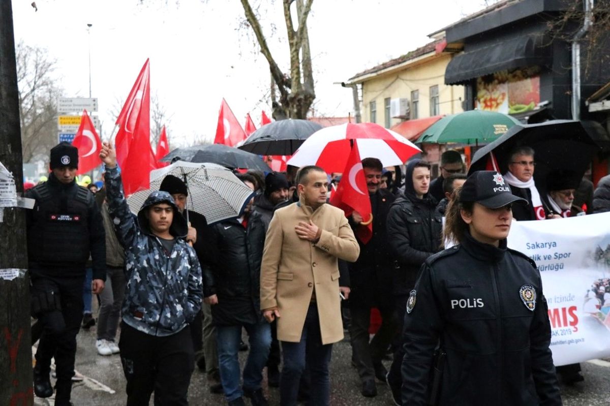 Sakarya\'da Sarıkamış Kahramanları Anısına Saygı Yürüyüşü