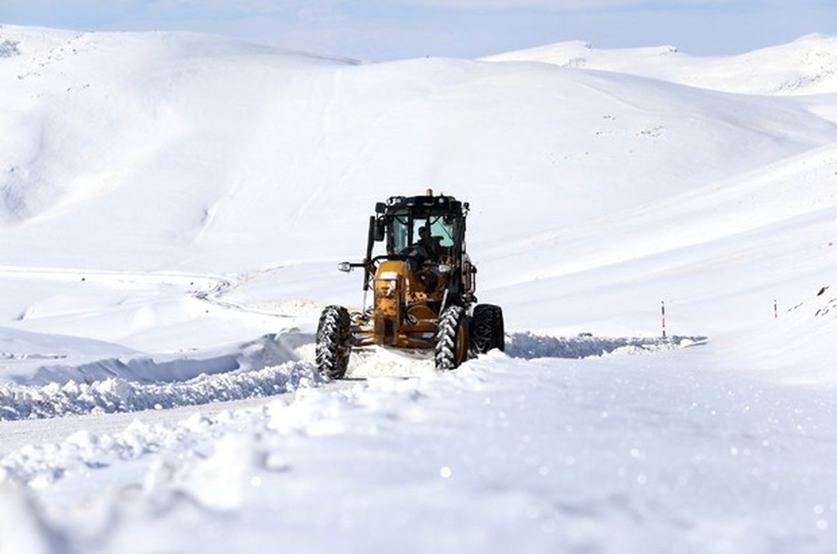 Van\'da 15 Yerleşim Yerinin Yolu Kapandı