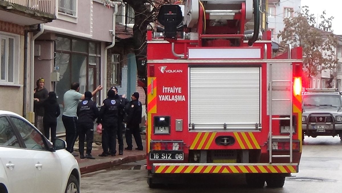 7 Aylık Bebek Evde Mahsur Kaldı