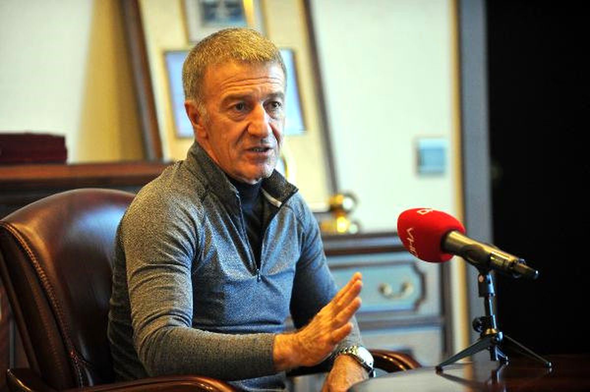 Ahmet Ağaoğlu: "Uçuk Kaçık Rakamlarla, Milyon Euroluk Transfer Dönemi Kapanmıştır"