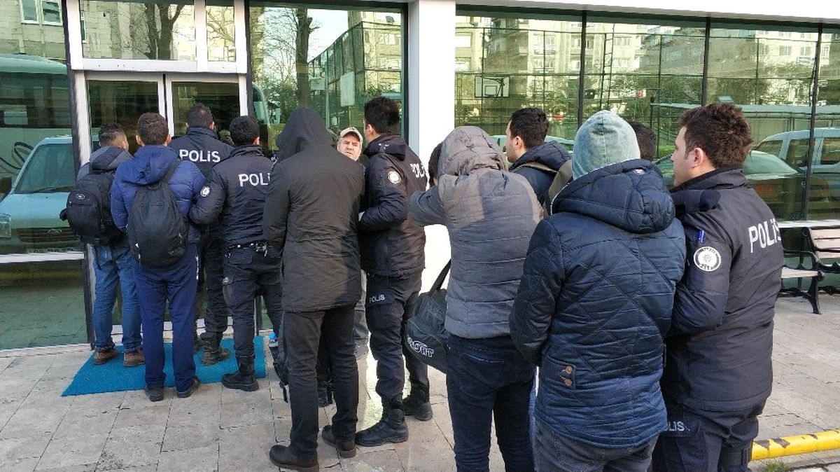 Ankesör Operasyonunda 9\'u Asker 10 Zanlı Adliyede