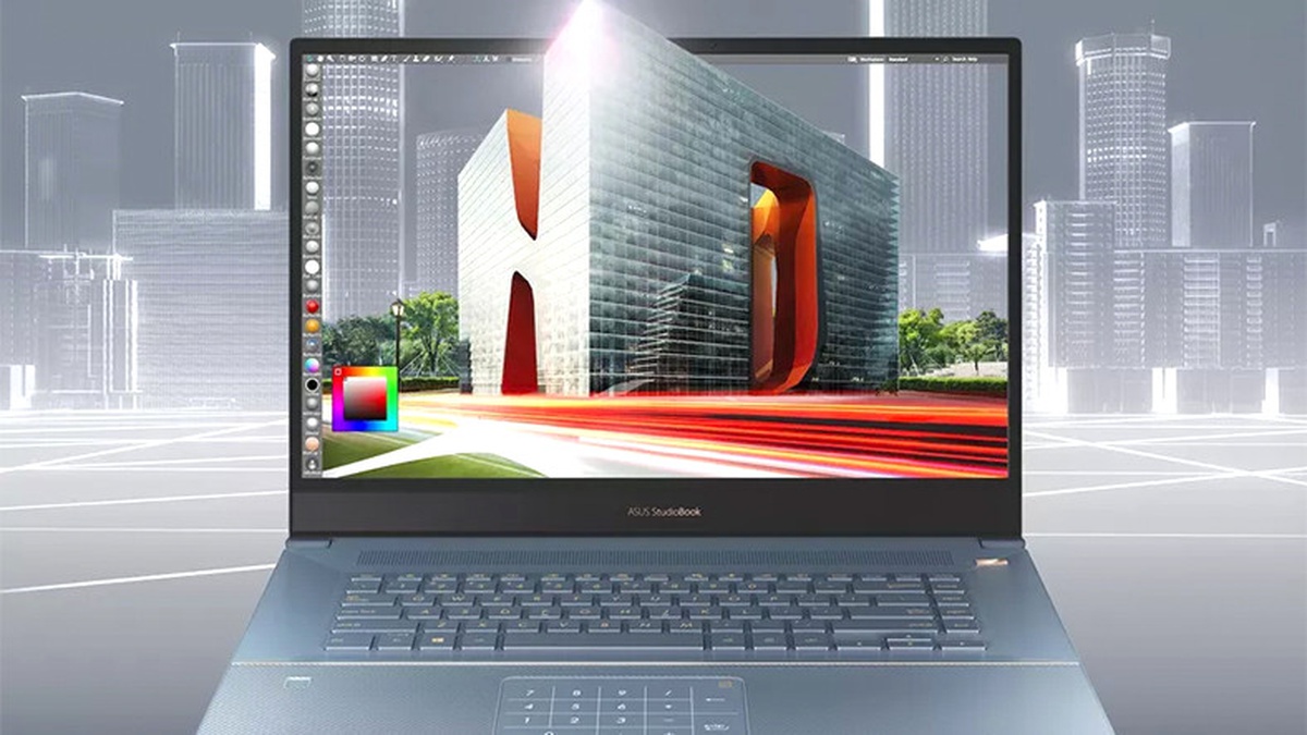 Asus, 64 Gb Ram ve 4 Tb Hafızalı Yeni Bilgisayarını Tanıttı (Macbook Pro Koşarak Uzaklaştı)