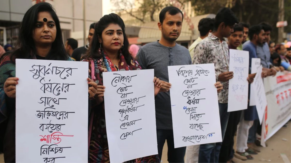 Bangladeş\'te Bir Kadın \'Muhalif Partiye Oy Verdiği İçin\' Toplu Tecavüze Uğradı