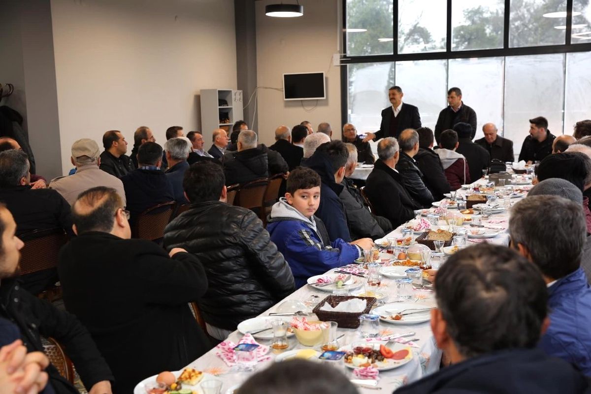 Başkan Akın Bartın\'da Yaşayan Arıtlıları Ağırladı