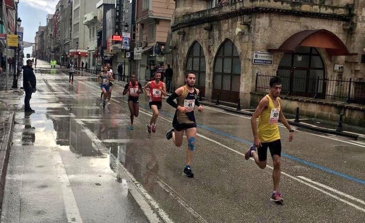 Büyükşehir Belediyesi Atletizm Takımından Gururlandıran Başarı
