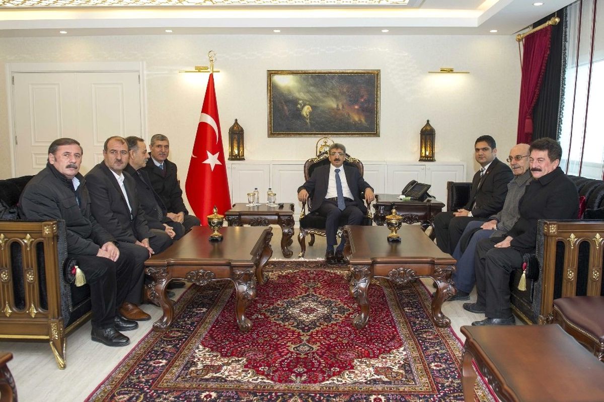 CHP Heyetinden Vali Bilmez\'e Ziyaret