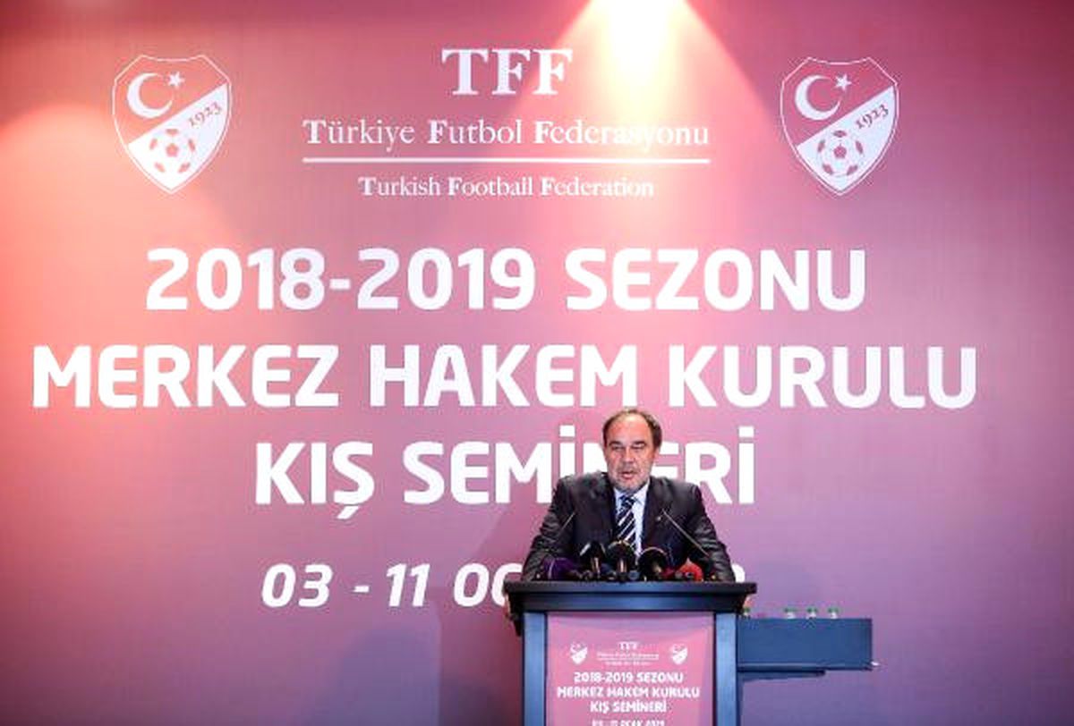 Demirören\'den \'Hakemlerimize Hakaret Edenleri Savcılığa Verin\' Çağrısı