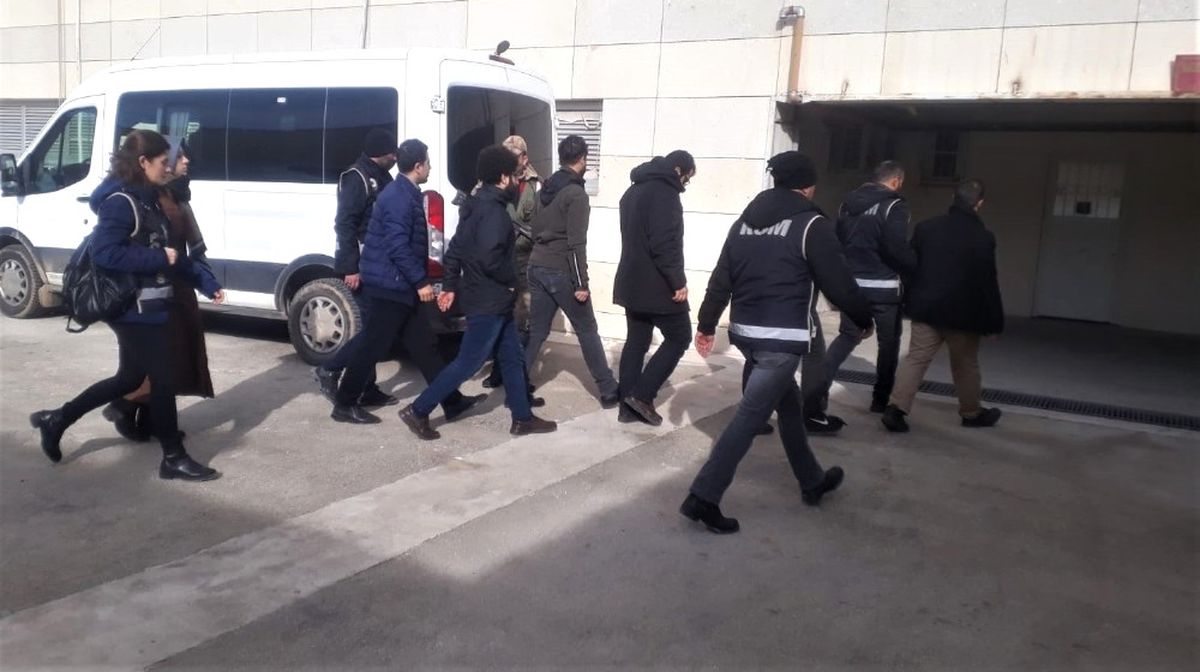 Elazığ\'da Fetö\'den 5 Tutuklama