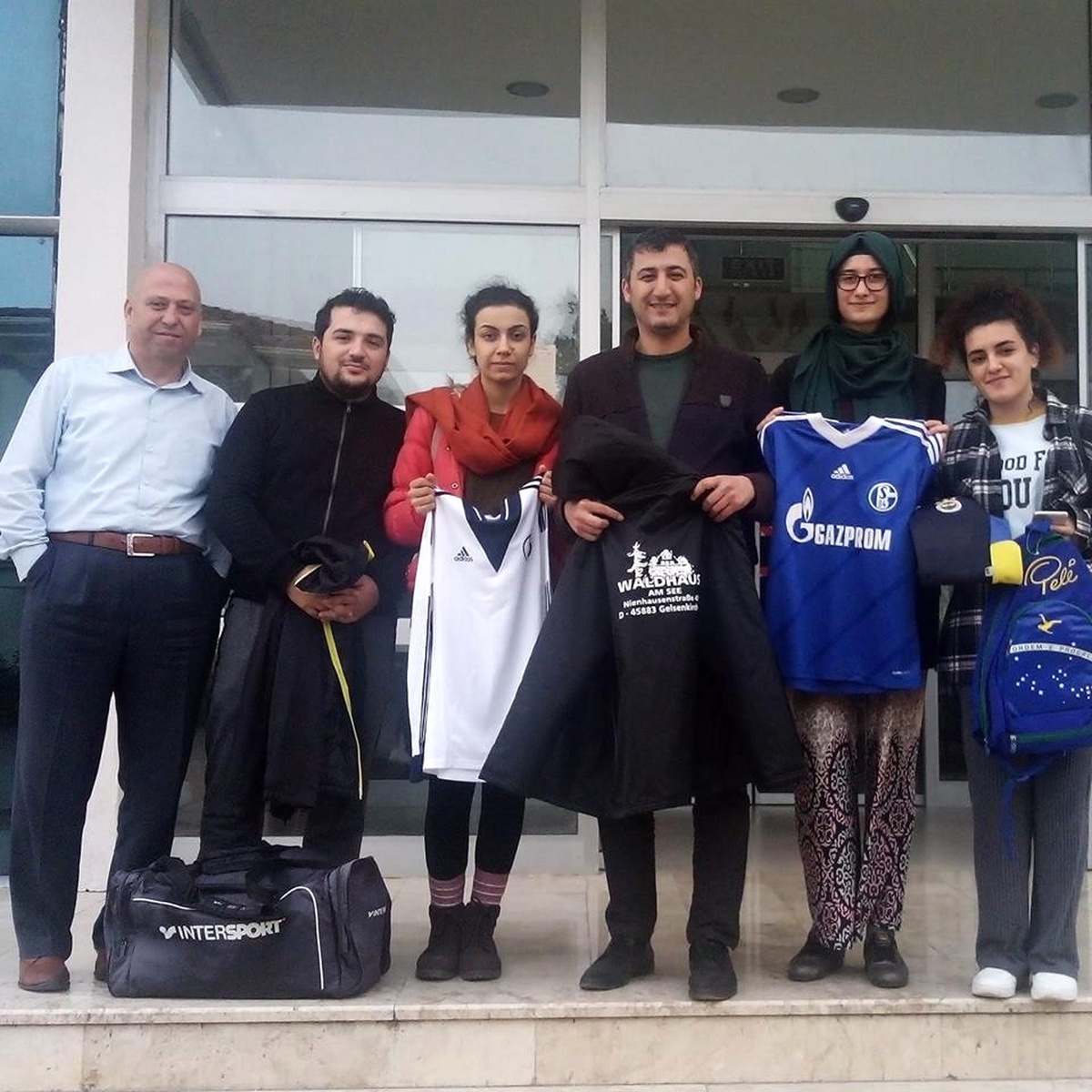 Gurbetçi Futbolculardan Anlamlı Davranış