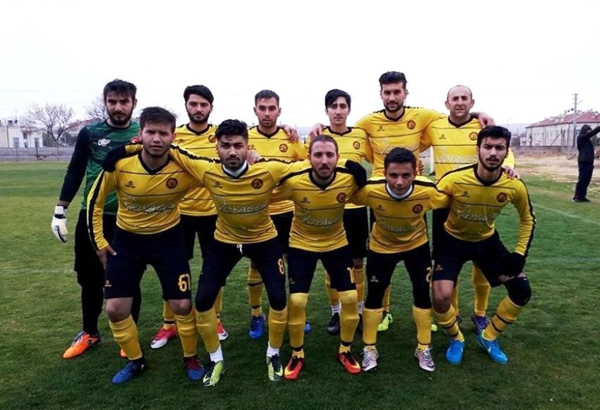Hakeme Saldıran Futbolcuya Rekor Ceza