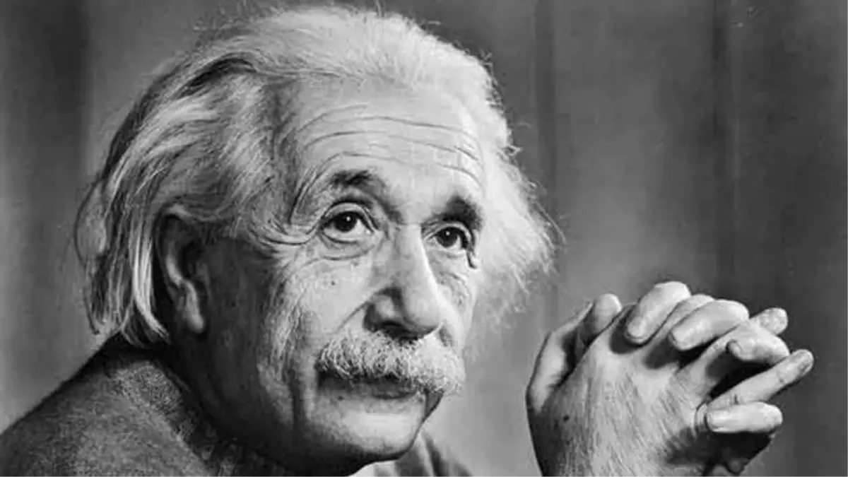 Hintli Araştırmacılar: Einstein\'ın Teorilerini Reddediyoruz