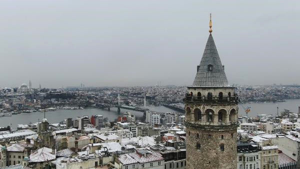 Kar Altındaki Tarihi Yarımada Havadan Fotoğraflandı