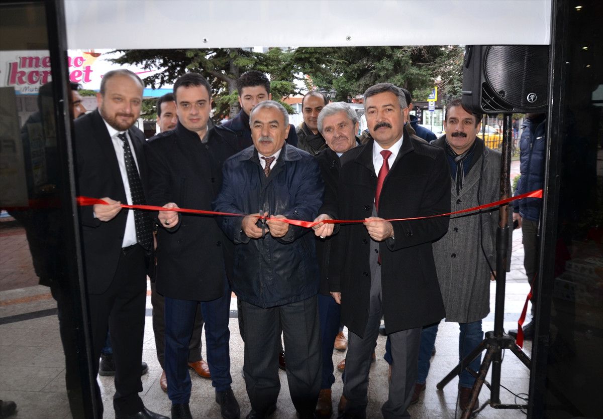 Karamürsel\'de Kitap Fuarı Açıldı