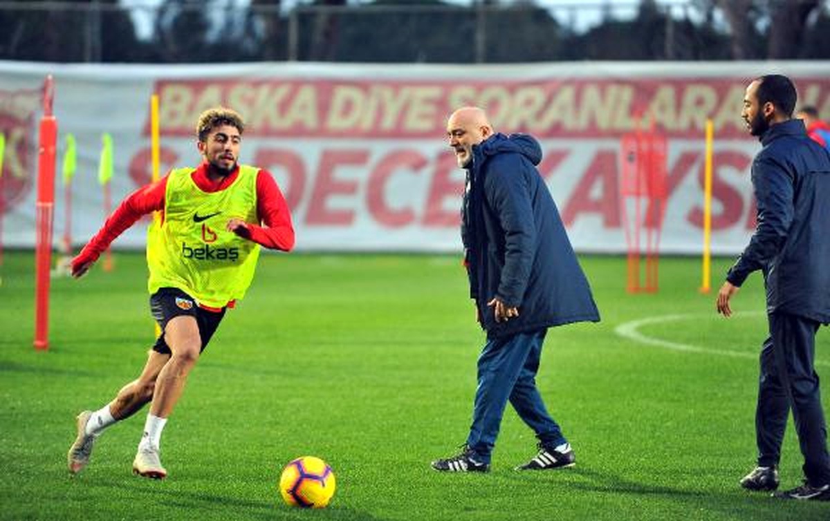 Kayserispor\'a Deniz ve Muammer\'den Sevindirici Haber