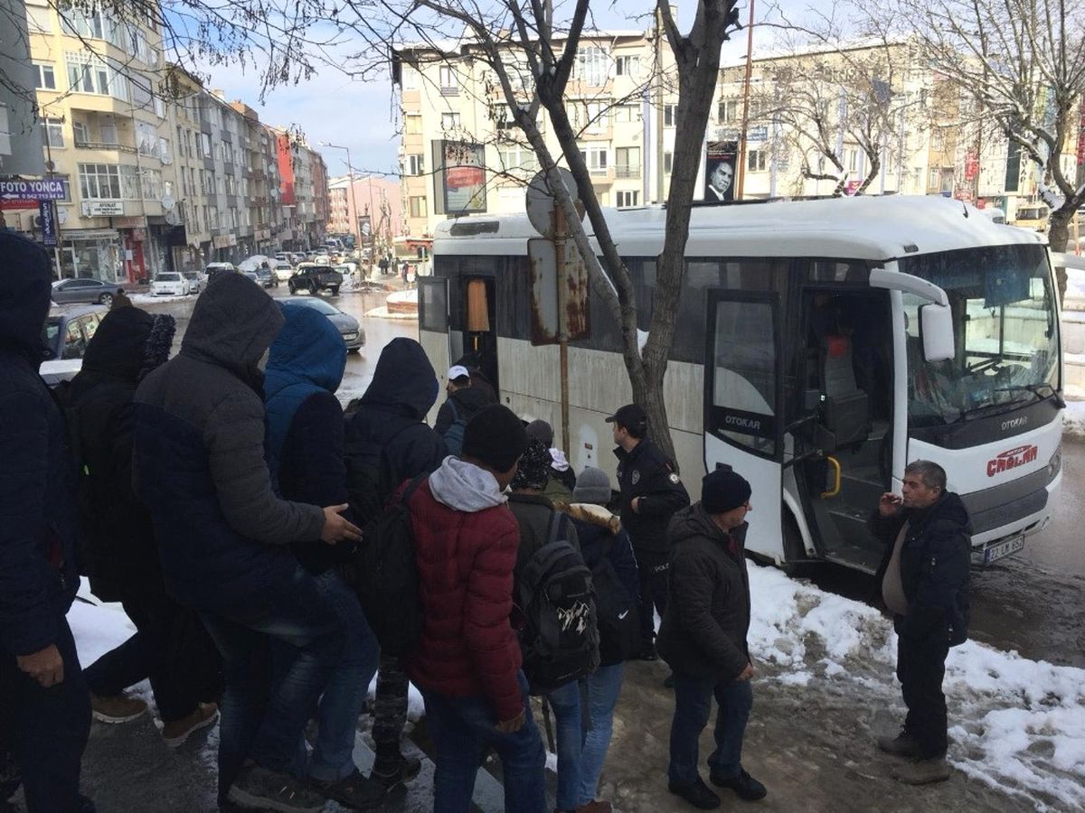Keşan\'da 12 Kaçak Göçmen Yakalandı
