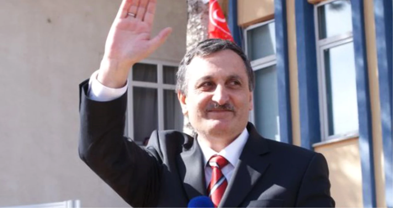 MHP\'nin Tokat Başçiftlik Belediye Başkan Adayı Mustafa Öztürk Kimdir?