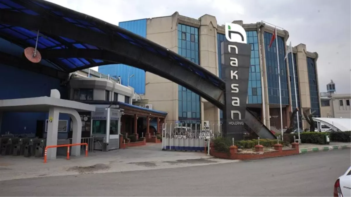 Naksan Holding\'in eski yöneticilerine FETÖ\'den kırmızı bülten