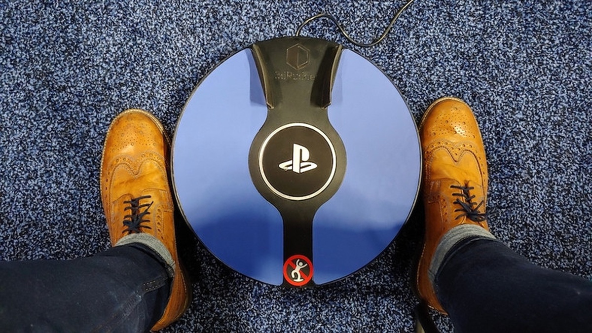 Playstation Vr\'ı Ayağınızla Kontrol Etmenizi Sağlayacak Cihaz: 3drudder