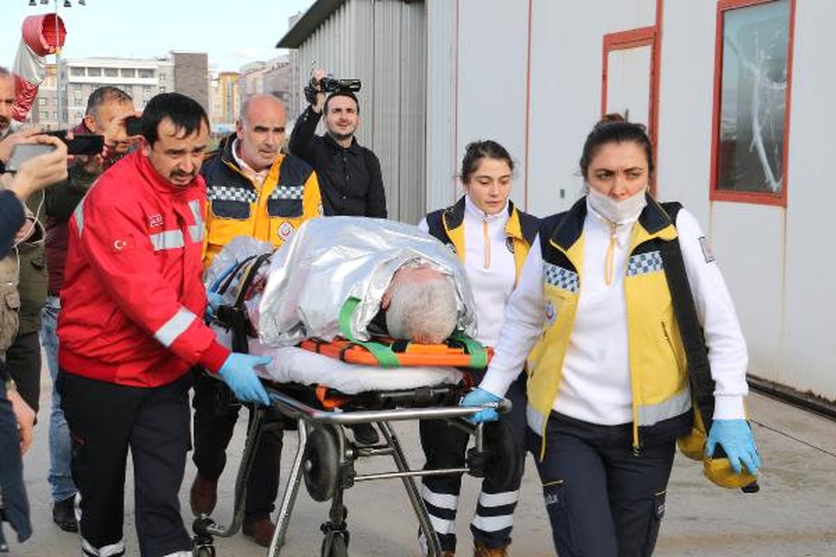 Samsun Açıklarında Gemi Battı; 6 Ölü, 7 Kişi Kurtarıldı (4) - Yeniden