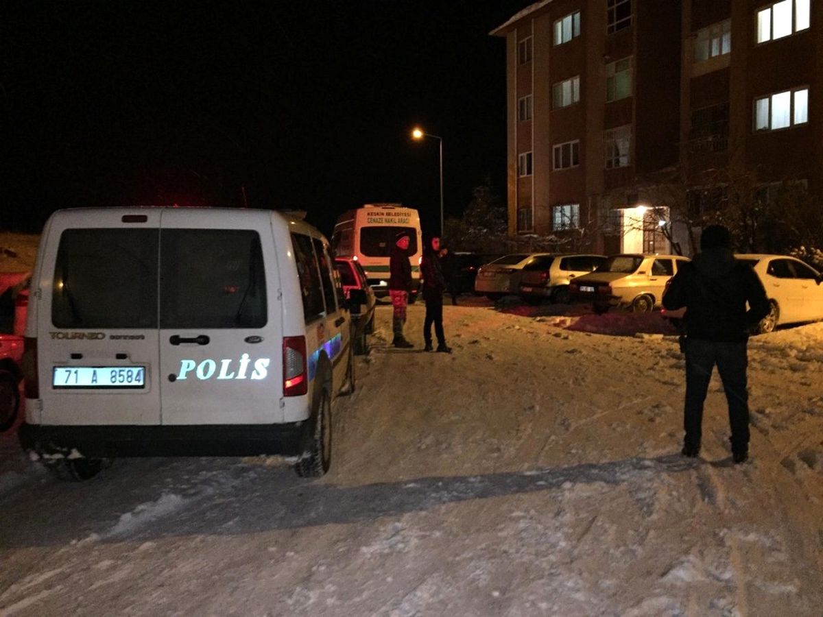 Yaşlı Kadın Evinde Ölü Bulundu