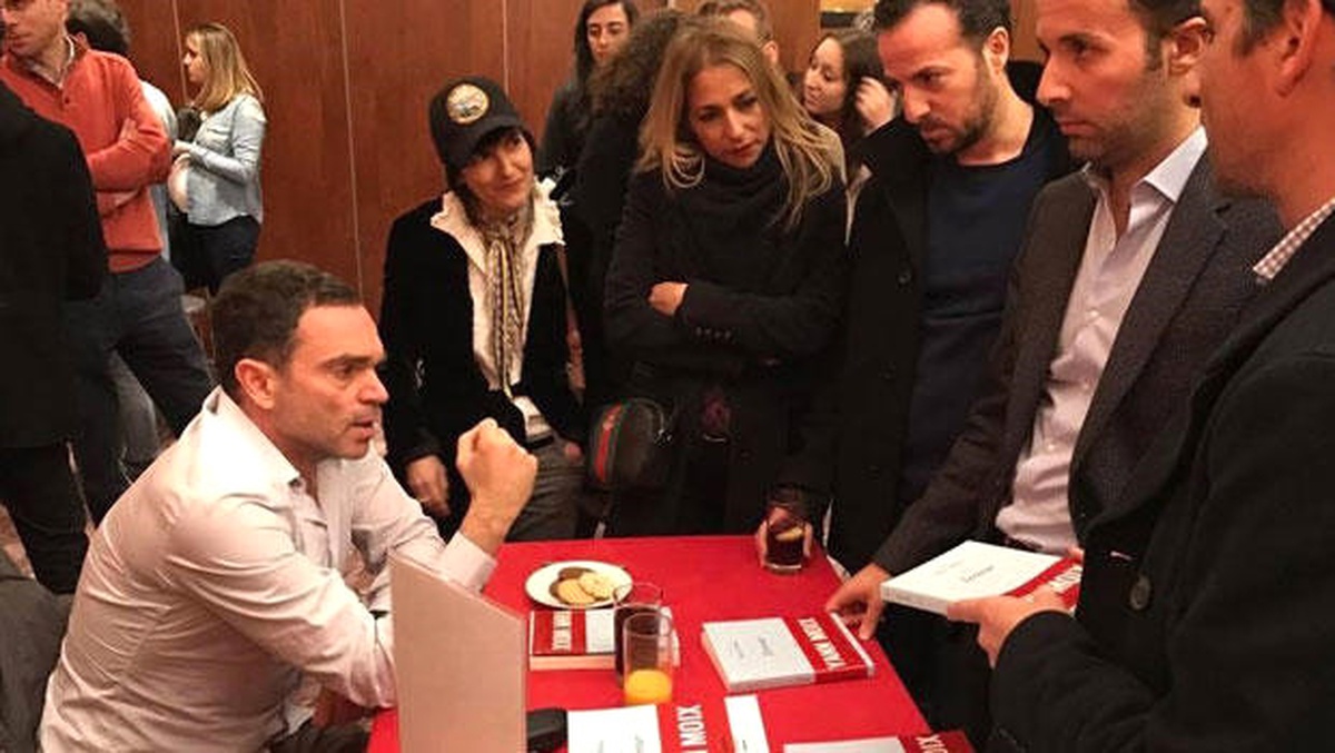 50 Yaşındaki Fransız Yazardan \'50 Yaş Kadın\' Polemiği