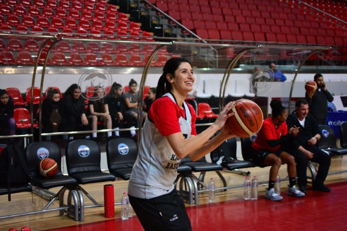 Bellona Basketbol\'da Hedef Galibiyet