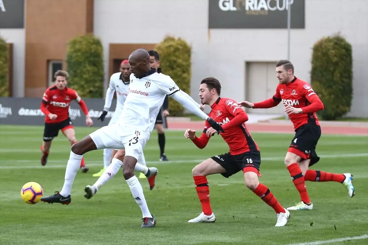 Beşiktaş, Hazırlık Maçında Helmond Sport\'u 1-0 Yendi