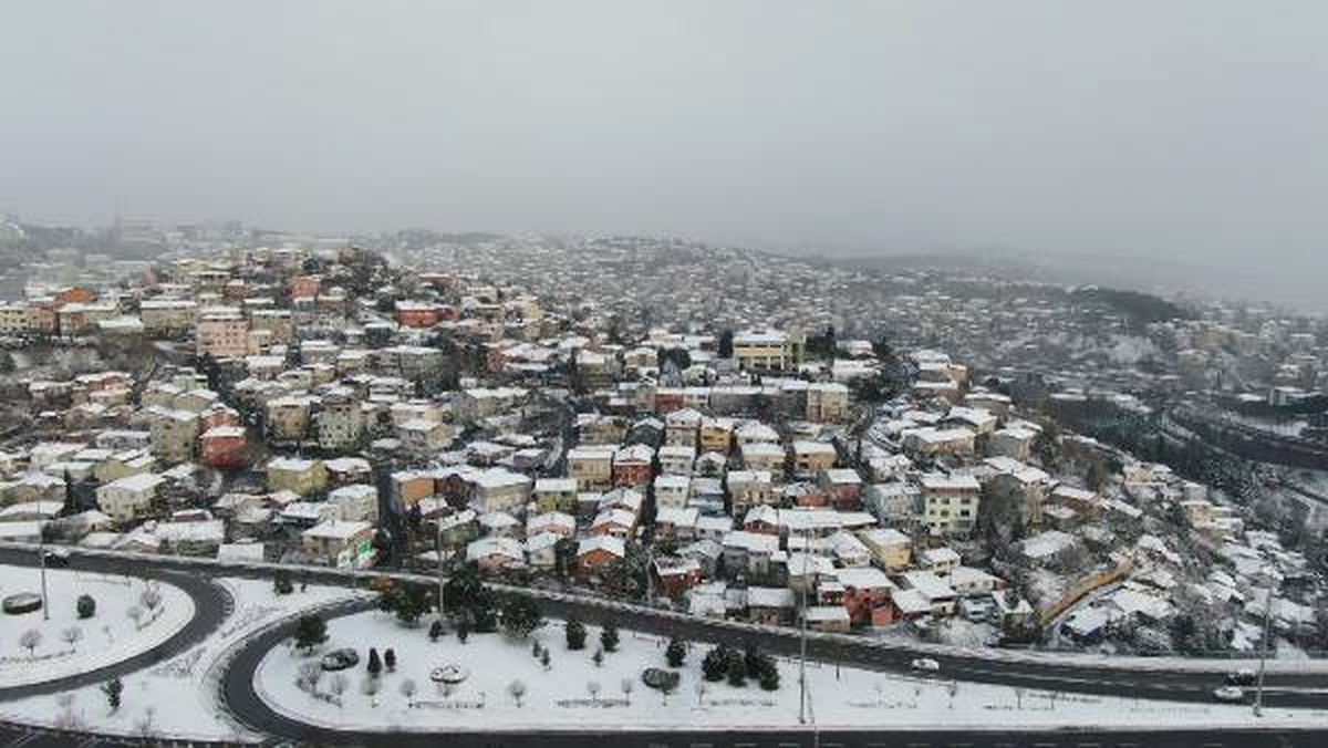 Boğaz\'daki Kar Yağışı Havadan Fotoğraflandı