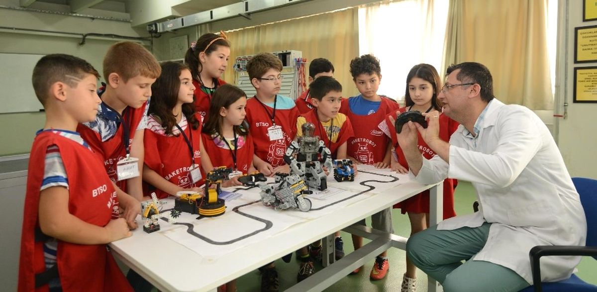 Butgem\'den Çocuklar İçin Kodlama Atölyesi