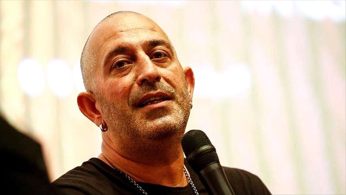 Cem Yılmaz: Sorun Yok, Filmlerimi Bedava Bile Gösteririm