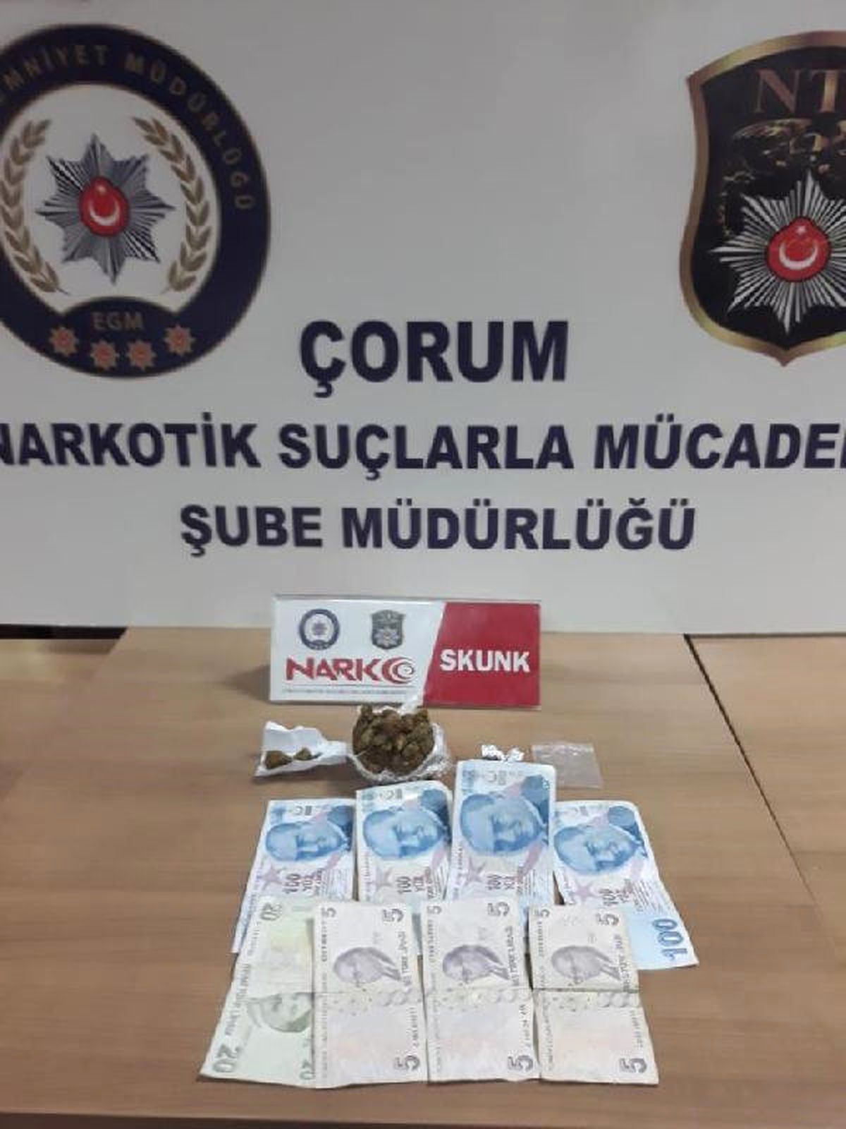 Çorum\'da \'Torbacı\' Operasyonu: 3 Gözaltı