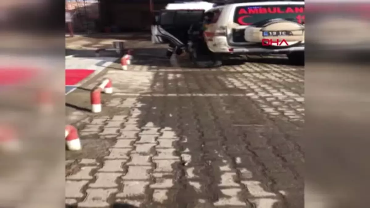 Çorum Kar Yolları Kapattı, Mustafa\'nın İmdadına Paletli Ambulans Yetişti