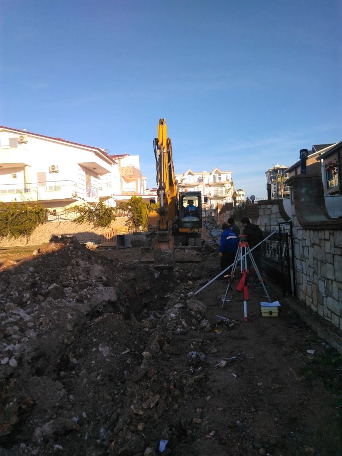 Didim\'de Kanalizasyon Çalışmaları Devam Ediyor